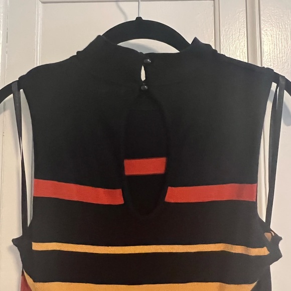 BCBG MaxAzria Sleeveless Sweater Dress - Picture 4 of 6